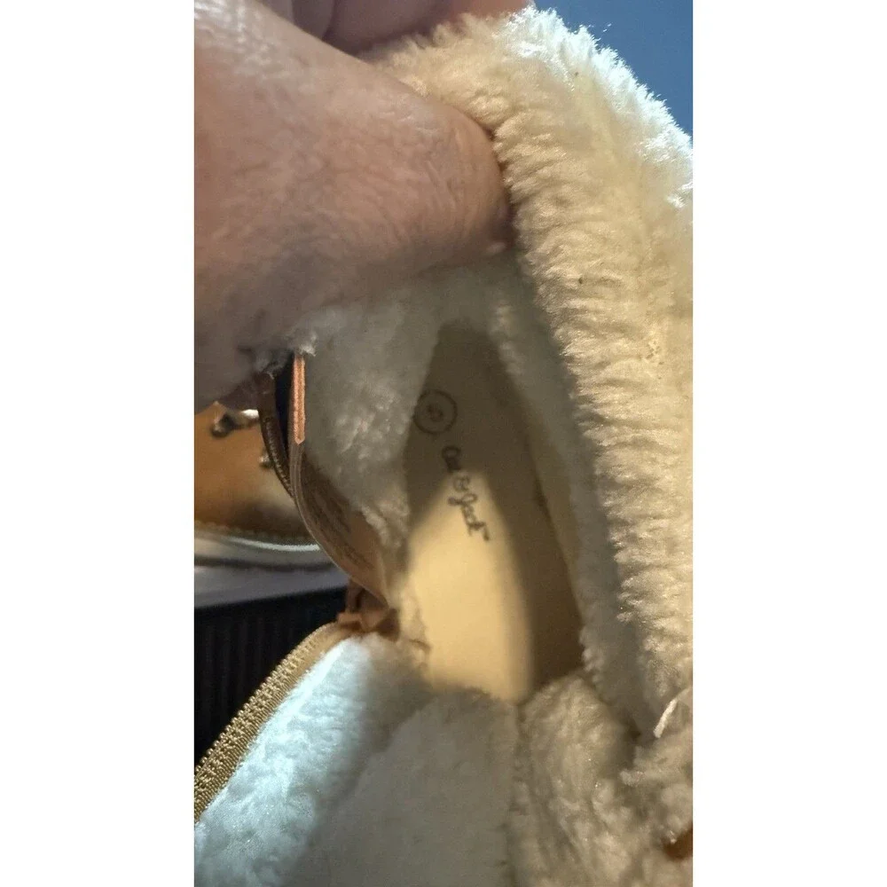 Cat & Jack Girls Winter Boots Size 5 Cognac Brown Sherpa Trim EUC